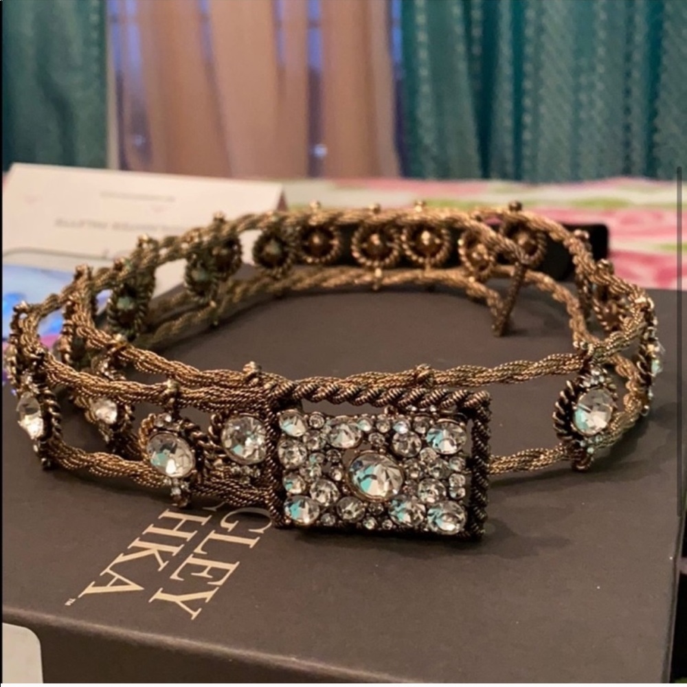 Fancy gold belt with Rhinestones - Picture 7 of 9